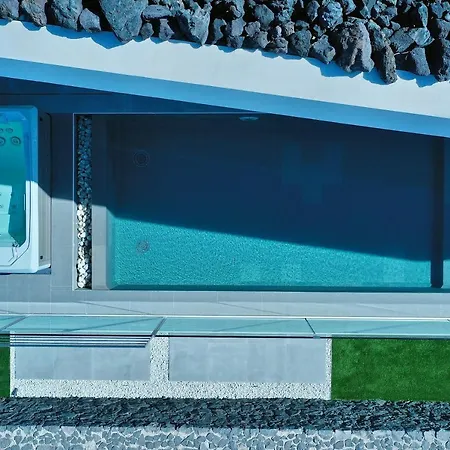 Deluxe 1&2 - Casangular By Upper * 阿德耶