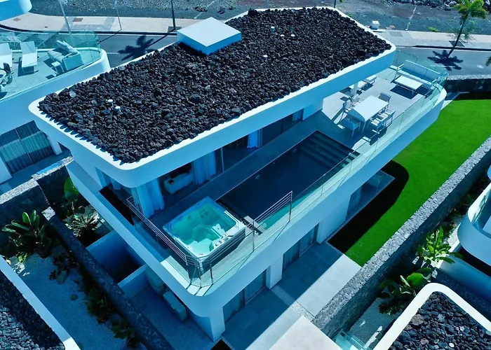 Deluxe 1&2 - Casangular By Upper *